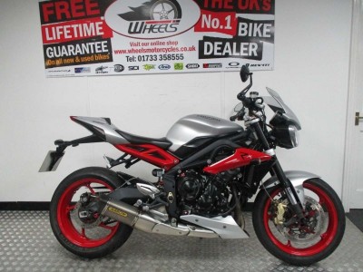 Image of Triumph Street Triple RX