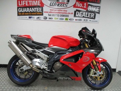 Image of Aprilia RSV MY06