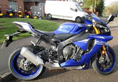 Image of YAMAHA YZF-R1