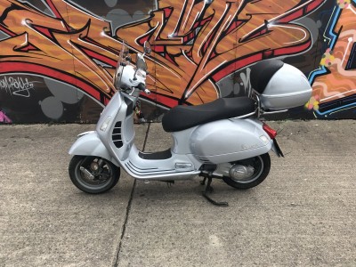 Image of Vespa GTS