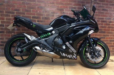 Image of 2015 (15) Kawasaki ER6 F Twin Cylinder Supersport Black 